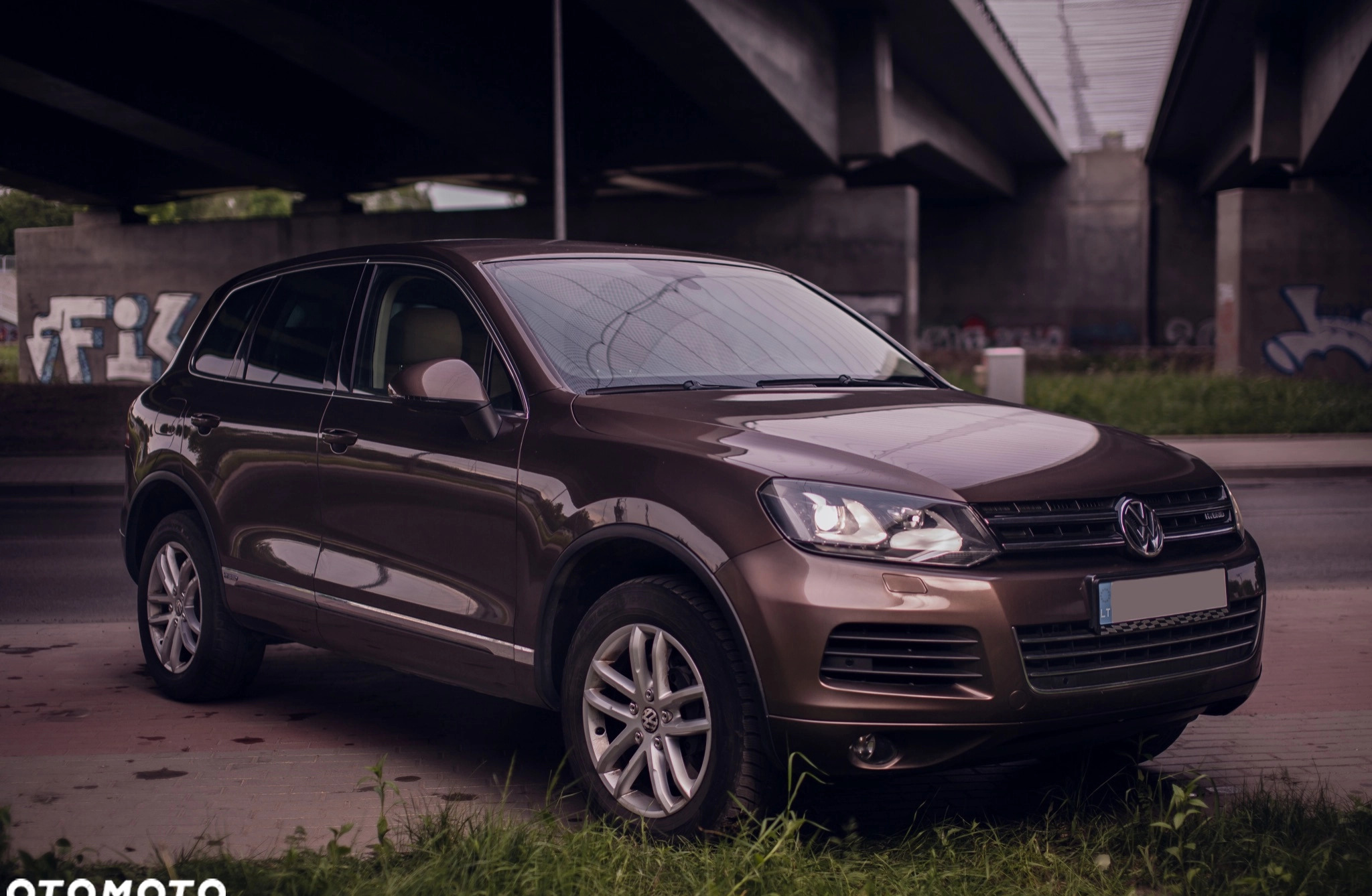 Volkswagen Touareg cena 57000 przebieg: 206000, rok produkcji 2010 z Warszawa małe 232